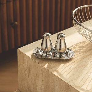 LAVA Pepper Shaker Set